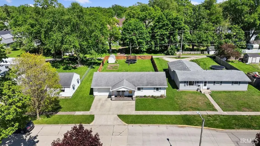 505 N Locke Street, Nappanee, IN 46550 - #2