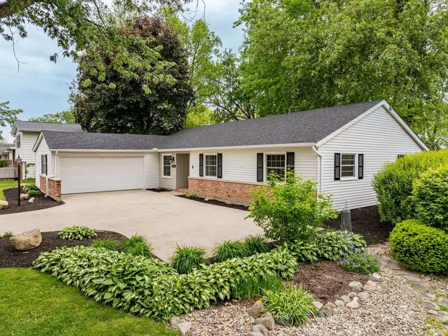 4301 N Manchester Road, Muncie, IN 47304 - #3