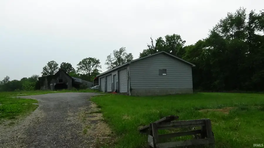 10277 HWy 50 W Hwy 50 Highway, Bedford, IN 47421 - #2