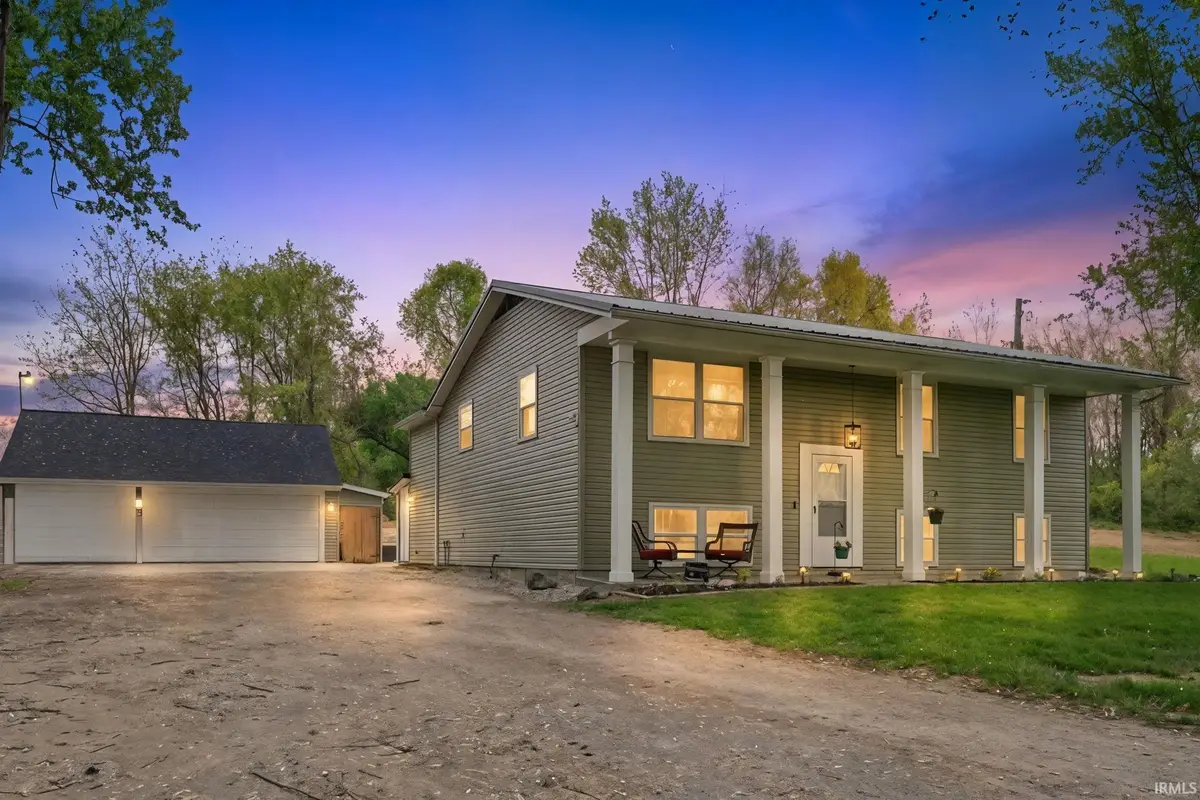 11946 N Us Highway 24 Highway, Roanoke, IN 46783 - #1