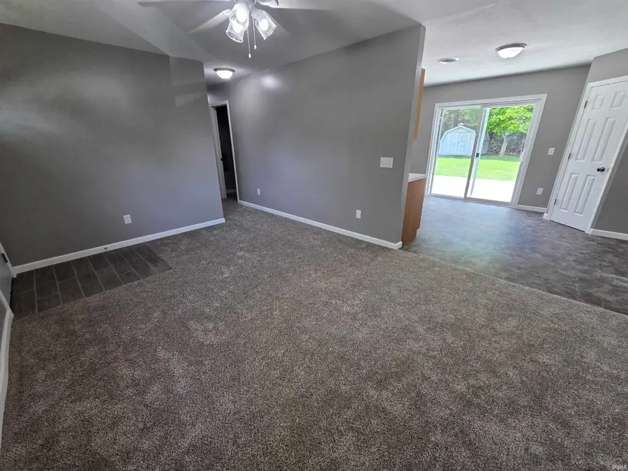 137 Staunton Avenue, Churubusco, IN 46723 - #3