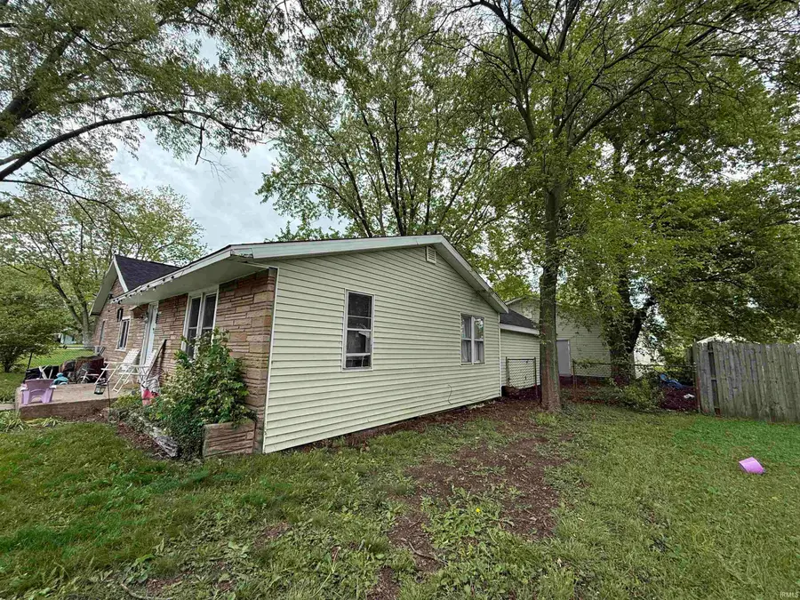 1926 W 11th Street, Marion, IN 46953 - #2