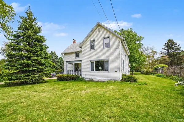 1200 N Huntington Street, Syracuse, IN 46567