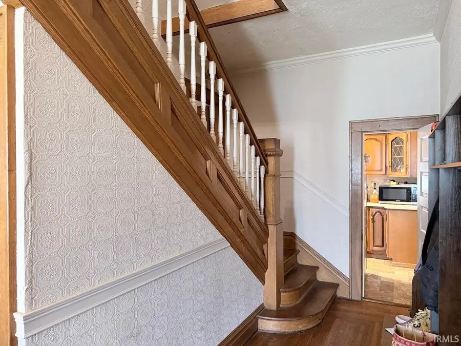 402 N High Street, Hartford City, IN 47348 - #3