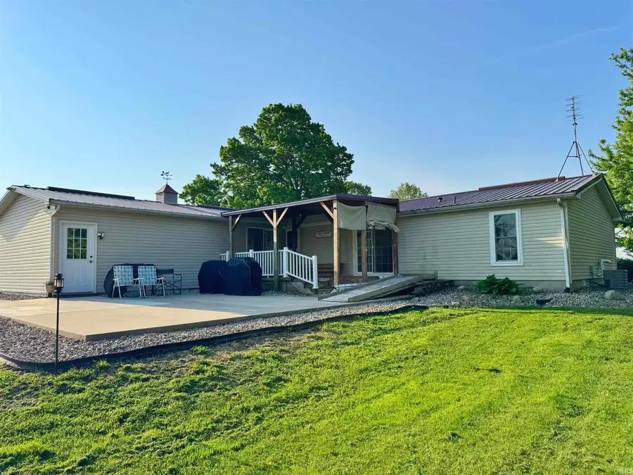 2390 E 300 S Road, Rochester, IN 46975 - #3