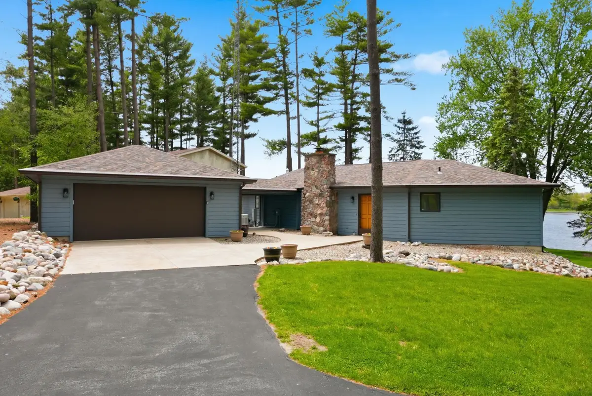 215 Lane 100 Pine Canyon Lk, Angola, IN 46703 - #1