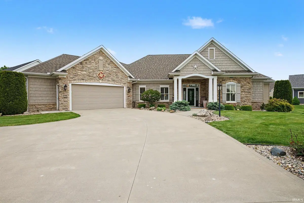 1898 Waterfall Drive, Nappanee, IN 46550 - #1