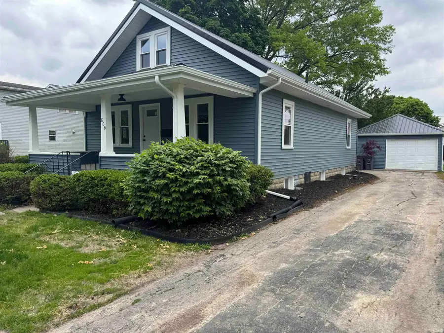 809 Walnut Street, Decatur, IN 46733 - #2