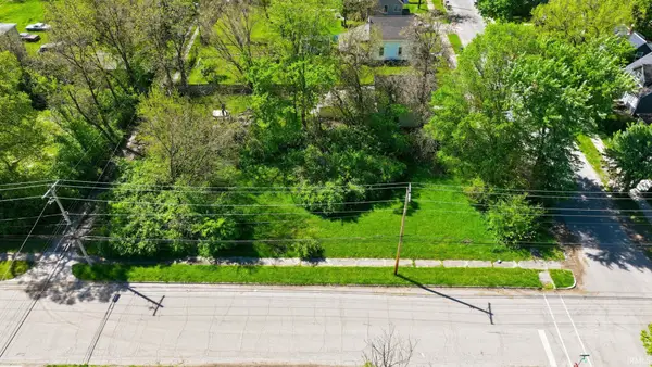 1706 S Williams Street, South Bend, IN 46613