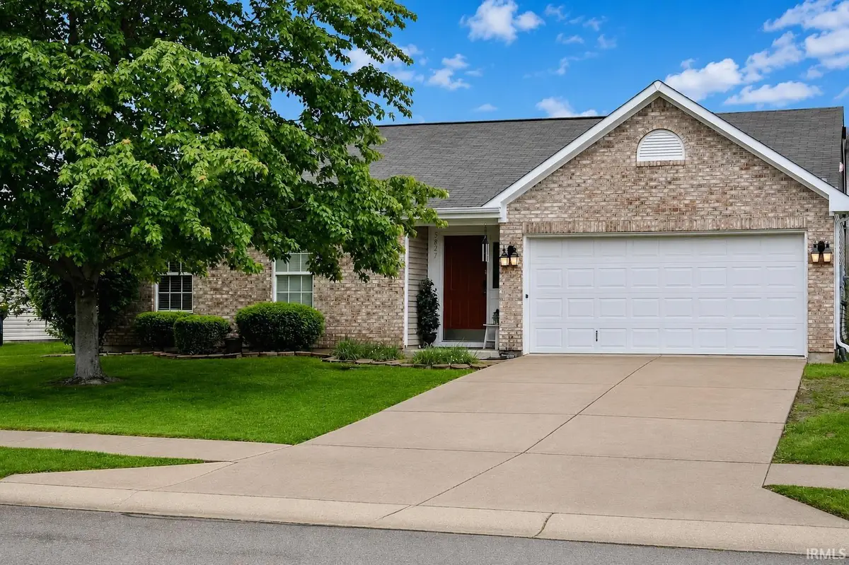 5827 Granite Drive, Anderson, IN 46013 - #1