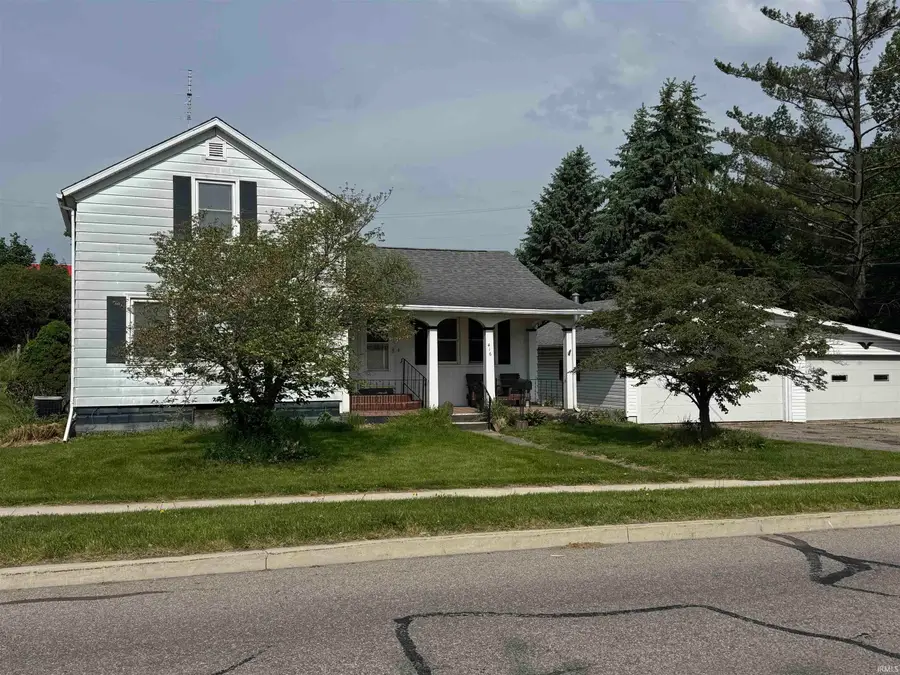 416 S Poplar Street, Lagrange, IN 46761 - #2