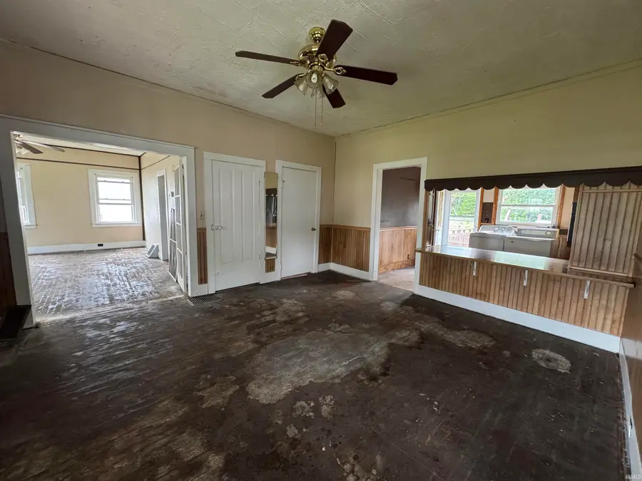 416 S Poplar Street, Lagrange, IN 46761 - #3