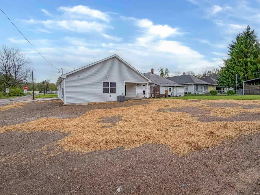 339 W 2nd Street, Anderson, IN 46016 - #3