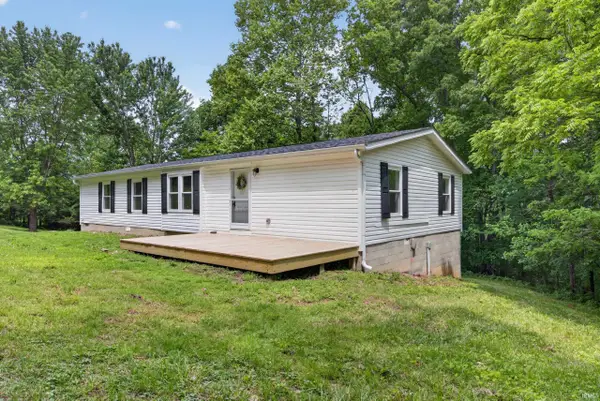 192 Williams Silverville Road, Williams, IN 47470