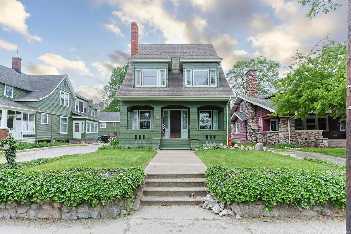 1232 E Lincoln Way, South Bend, IN 46601 - #1