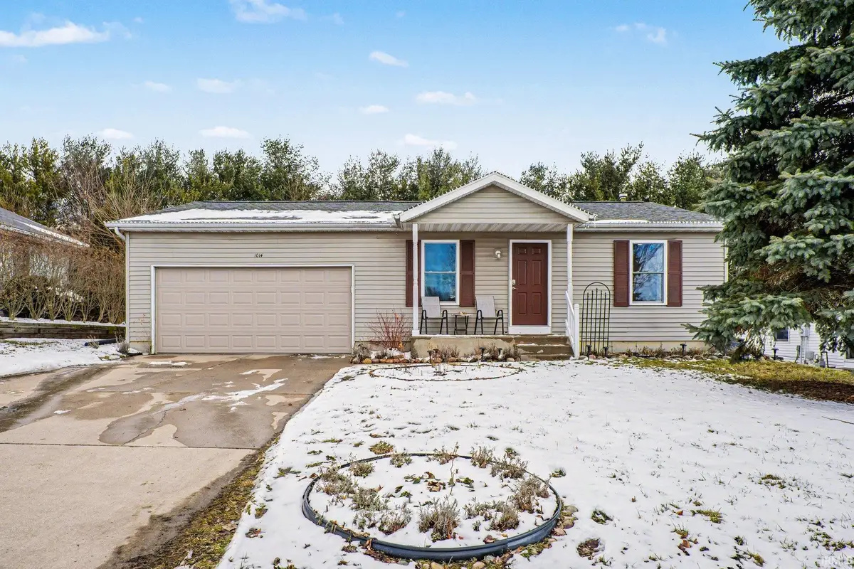 1014 Michigan Avenue, Goshen, IN 46528 - #1