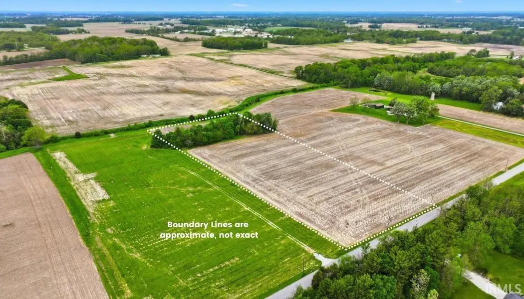 12625 Madden Road, Churubusco, IN 46723 - #1