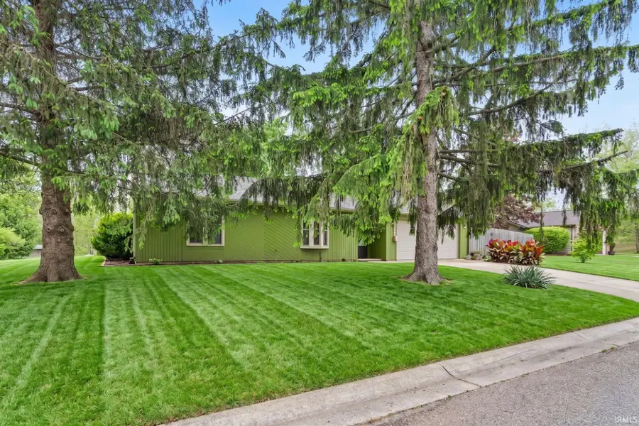 5932 Horseshoe Bend, Fort Wayne, IN 46825 - #2