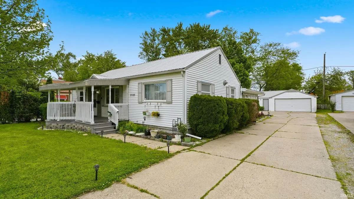 5525 Fairfield Avenue, Fort Wayne, IN 46807 - #1