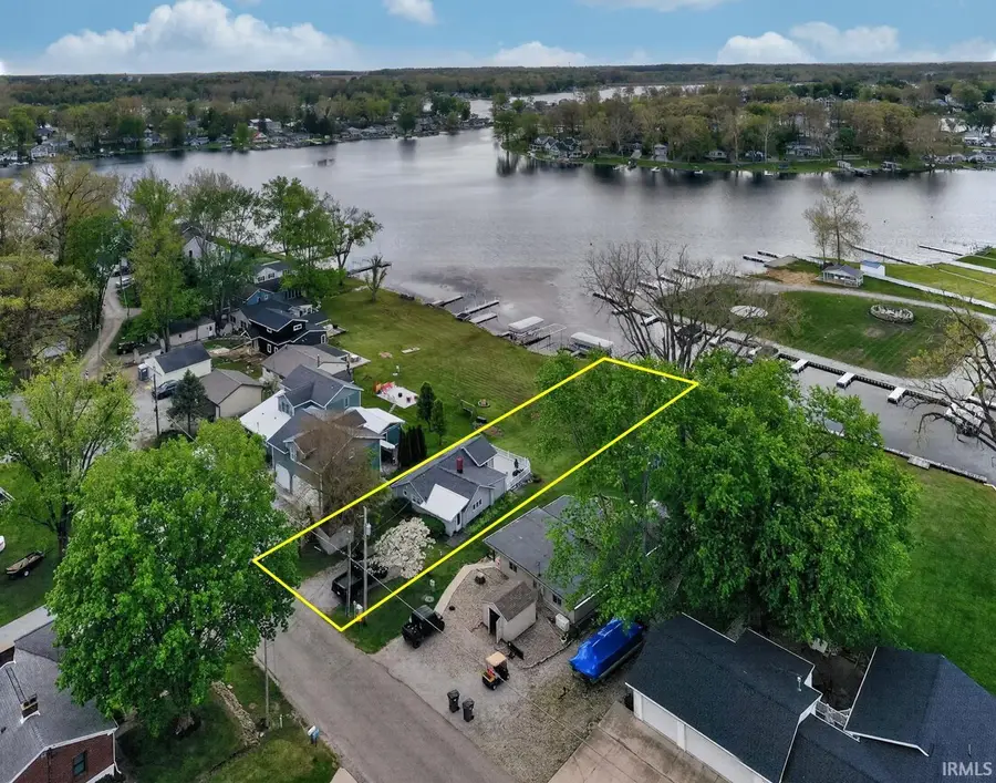 4457 N. Sullivan Road, Leesburg, IN 46538 - #3