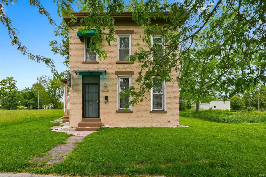 613 E Lewis Street, Fort Wayne, IN 46802 - #2