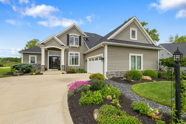 7727 Boxwood Court, Fort Wayne, IN 46835