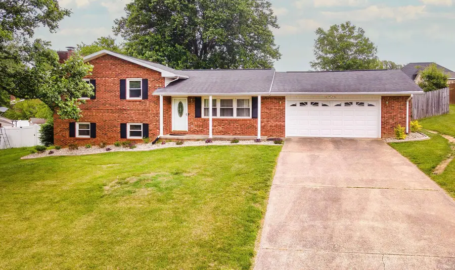 4253 Hilldale Drive, Newburgh, IN 47630 - #2