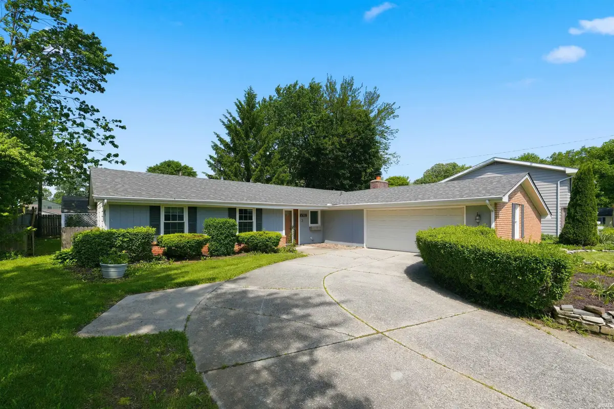 1509 Lake Forest Drive, Fort Wayne, IN 46815 - #1