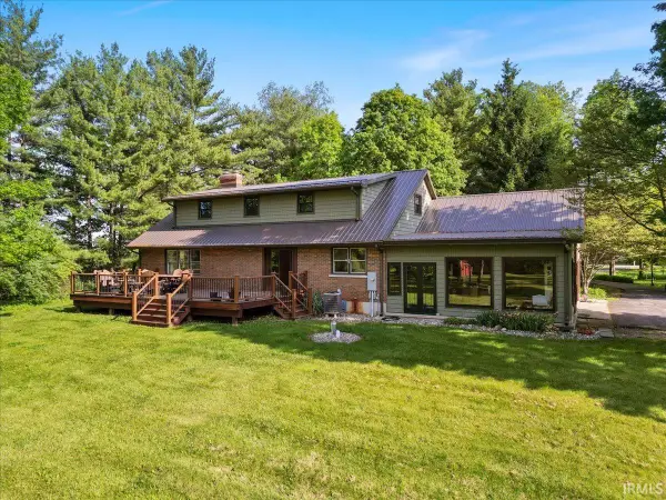 1725 W Old Trail Road, Columbia City, IN 46725