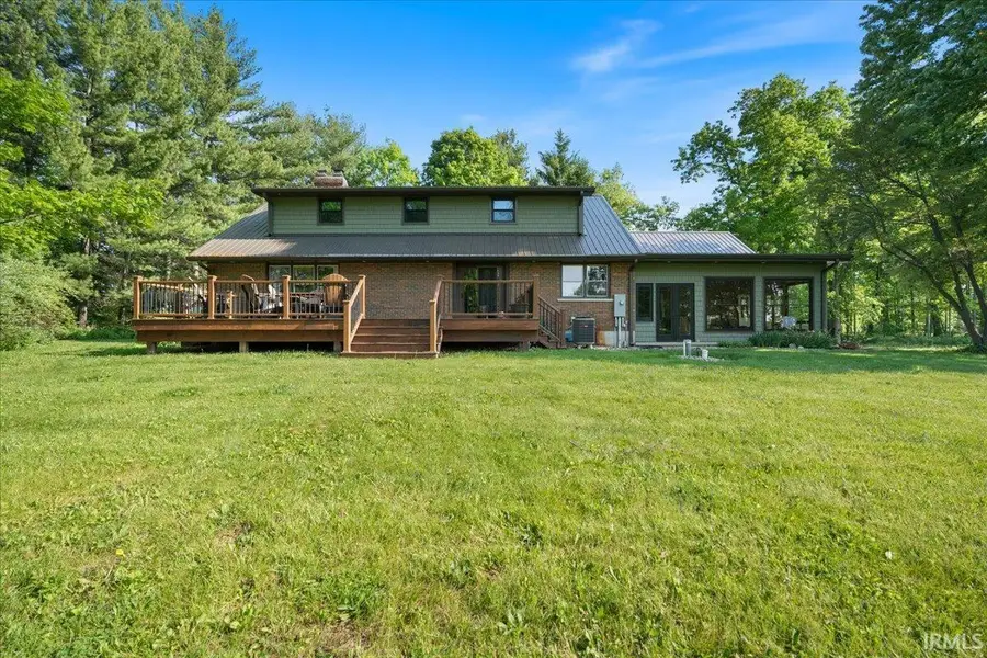1725 W Old Trail Road, Columbia City, IN 46725 - #3