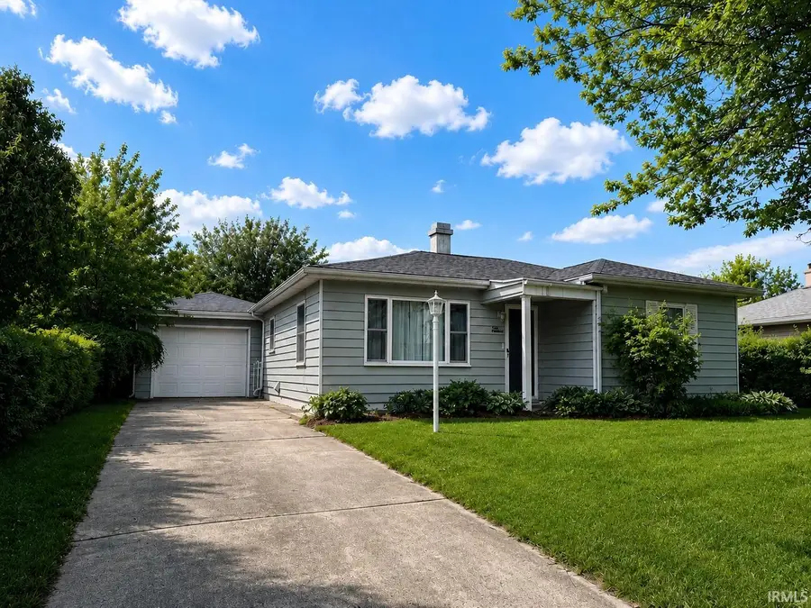 1513 W Stirling Drive, Muncie, IN 47304 - #2