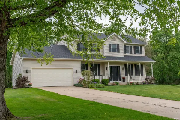 51861 S Lake Court, Granger, IN 46530