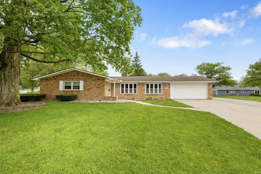 110 Navarre Court, Auburn, IN 46706 - #2