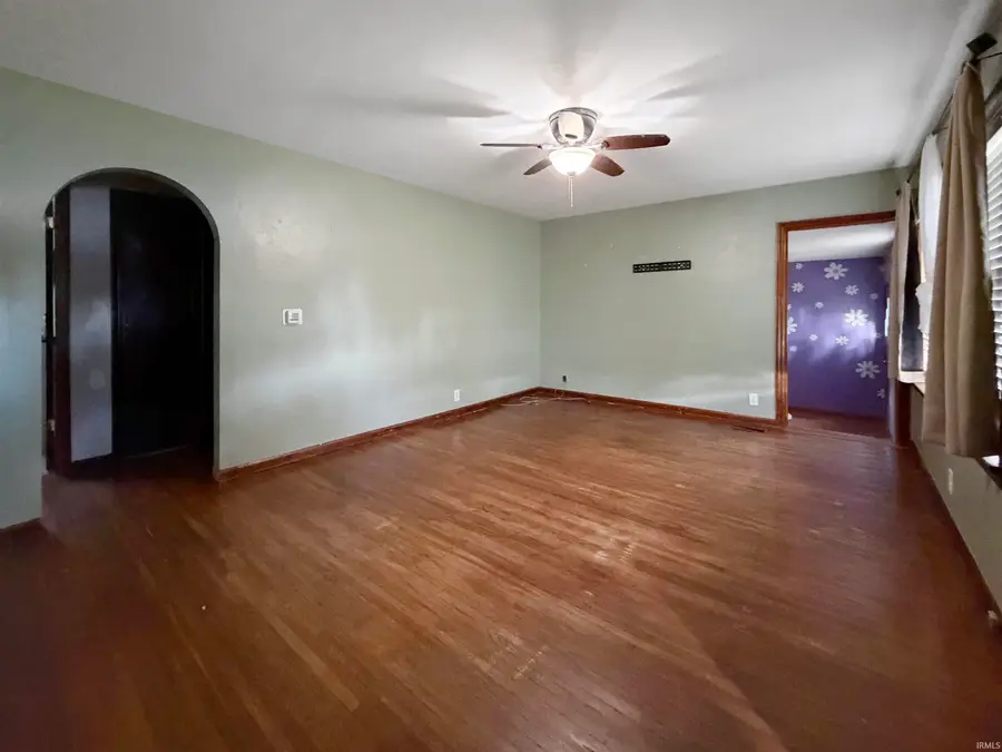 951 W Palmer Street, Frankfort, IN 46041 - #3