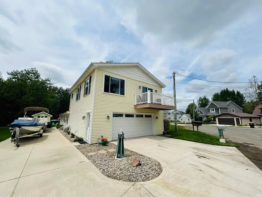 7630 S 140 E, Wolcottville, IN 46795 - #3