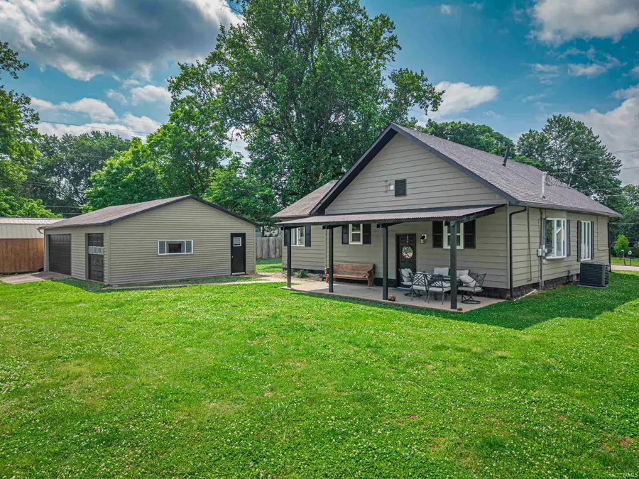 1005 E Porter Street, Winslow, IN 47598 - #2