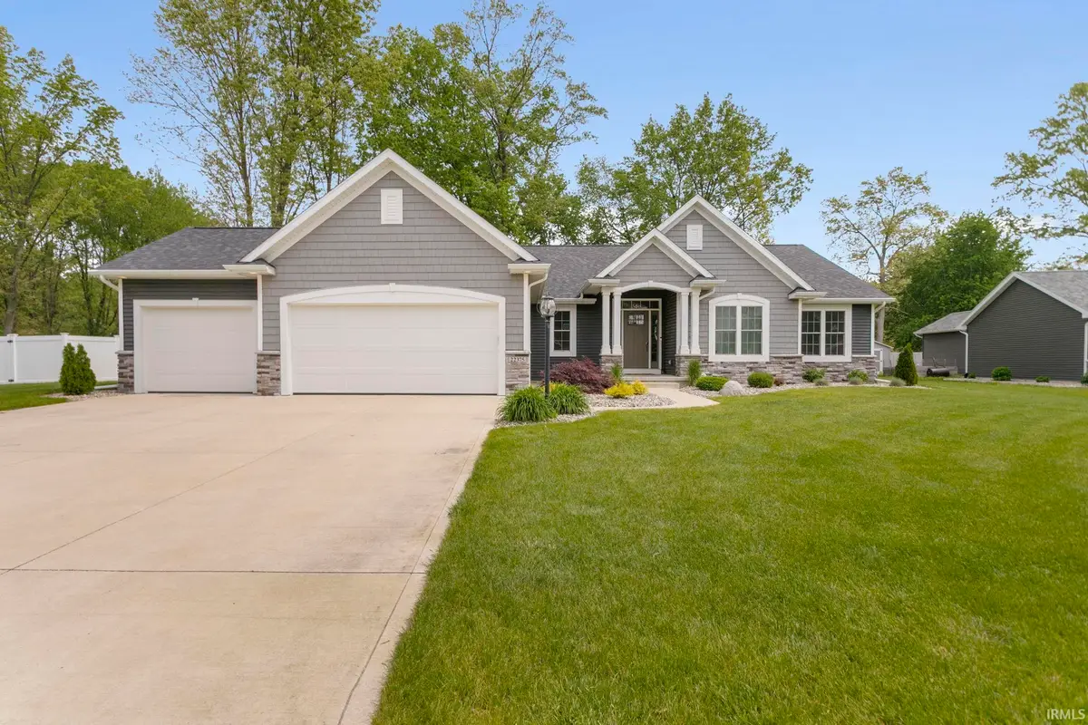 22375 Via Mazzini, Elkhart, IN 46516 - #1
