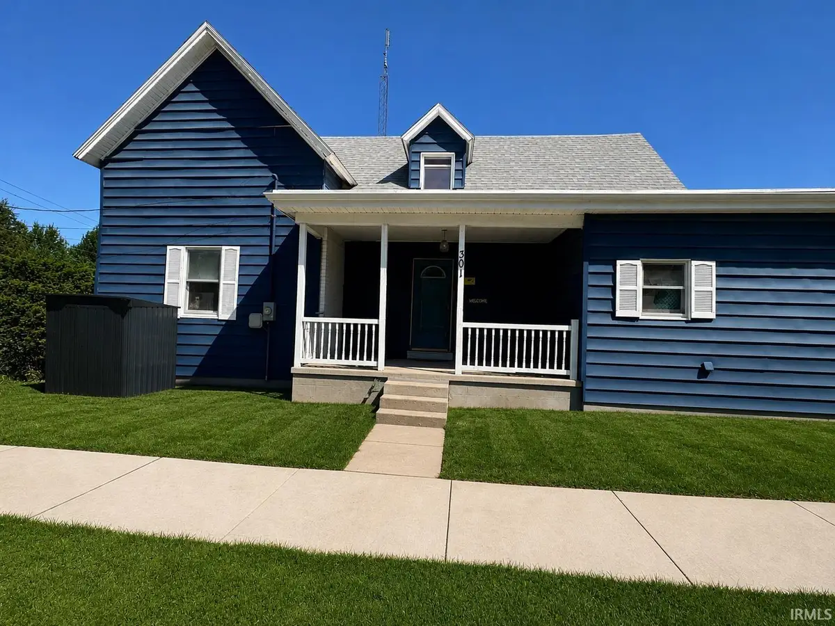 301 E E Sycamore Street, Silver Lake, IN 46982 - #1