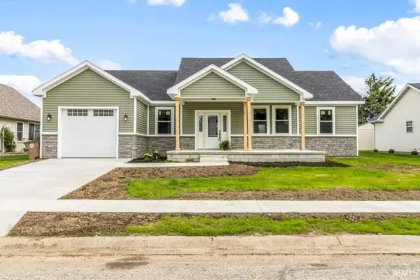 518 Lissaaron Drive, Winchester, IN 47394