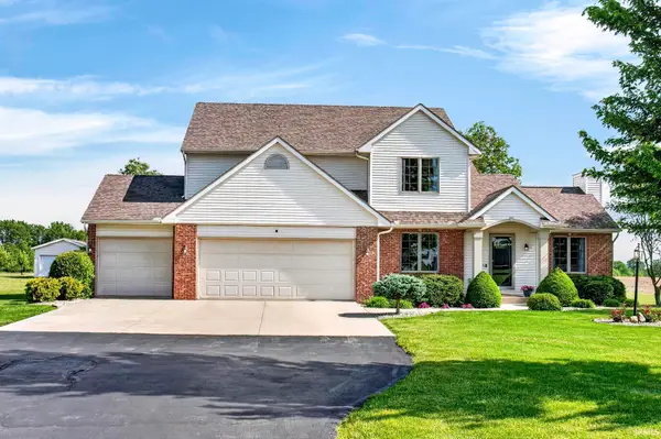 305 E 800 N, Uniondale, IN 46791