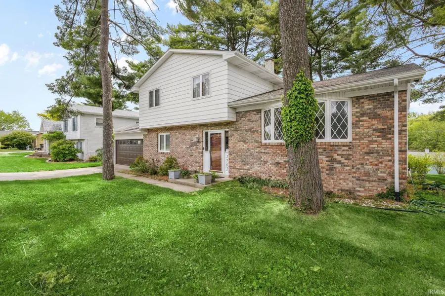 2702 Arrowhead Drive, South Bend, IN 46628 - #3