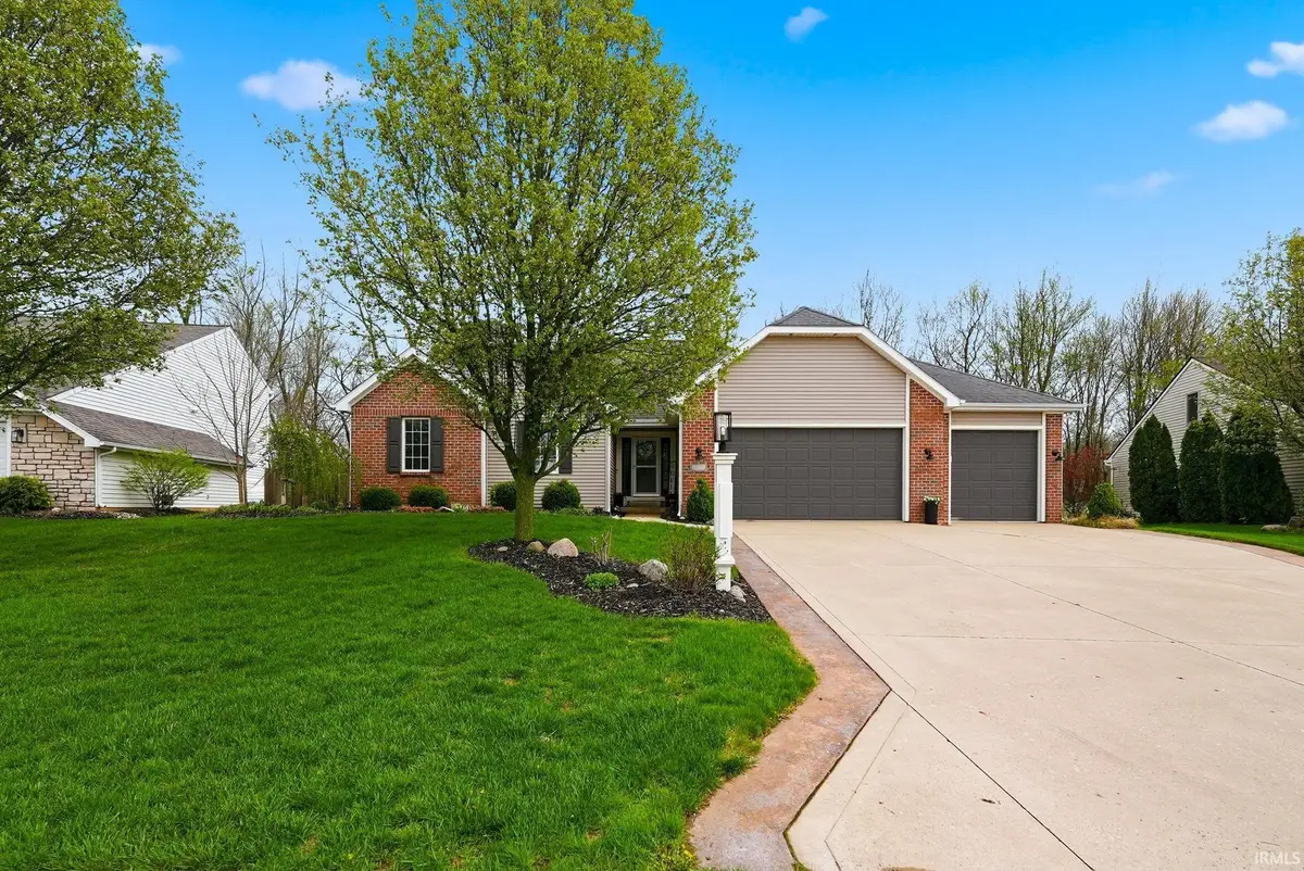 13030 Winding Vine Run, Fort Wayne, IN 46845 - #1