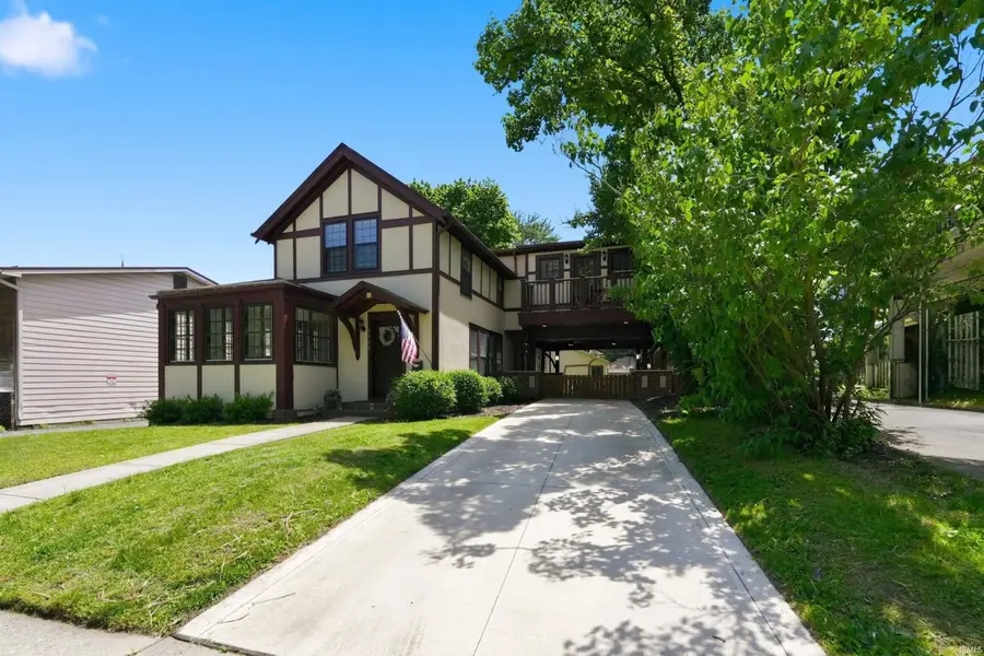 1115 W Washington Boulevard, Fort Wayne, IN 46802 - #2