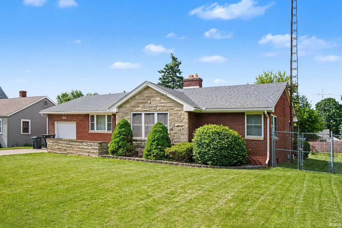 527 E Farneman Avenue, South Bend, IN 46614 - #1