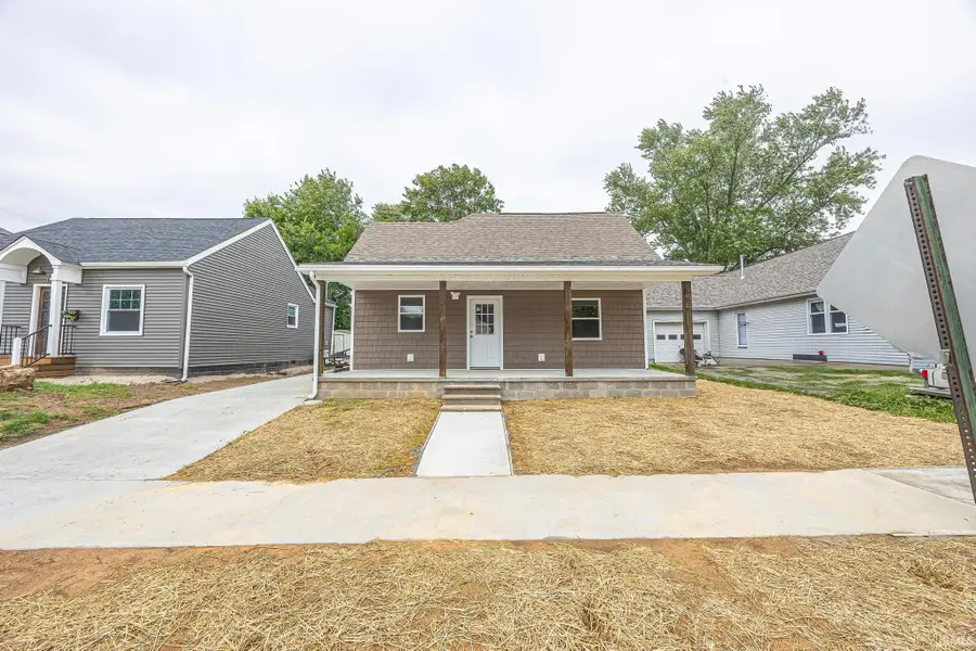 118 N Jackson Street, Oakland City, IN 47660 - #3