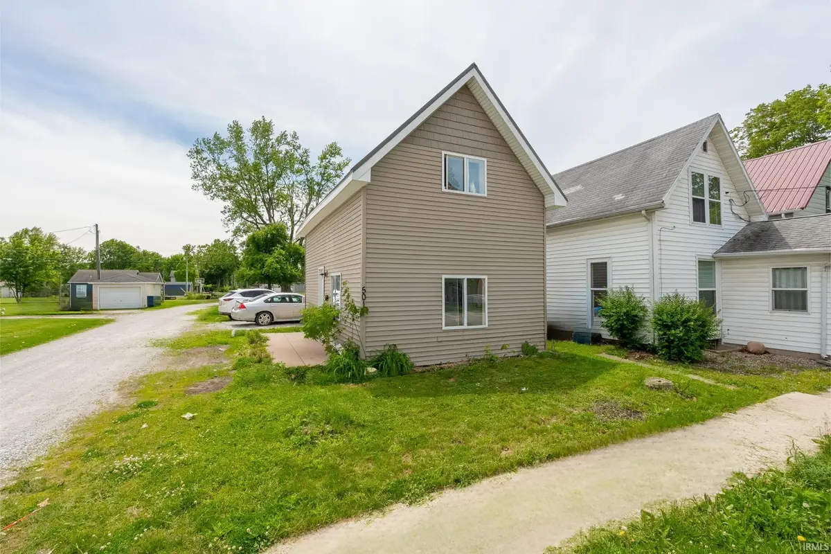 501 W Main Street, North Manchester, IN 46962 - #1
