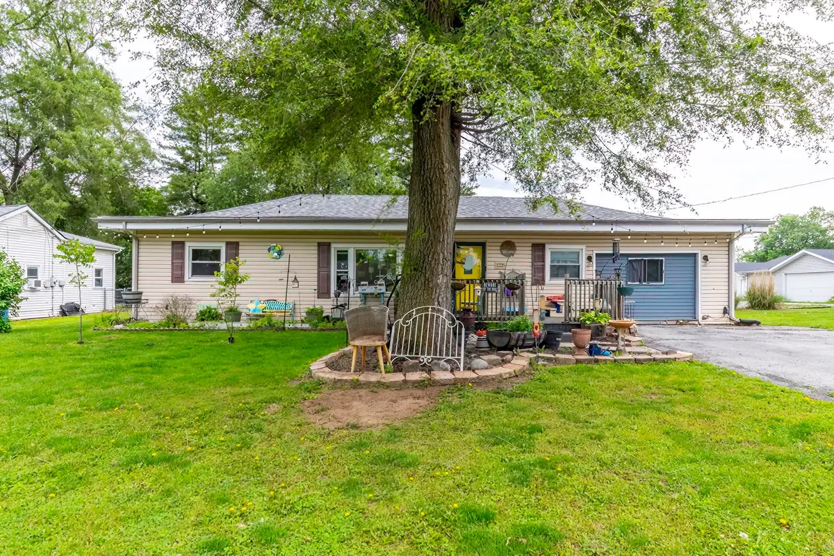 1225 Lawn Avenue, New Haven, IN 46774 - #1