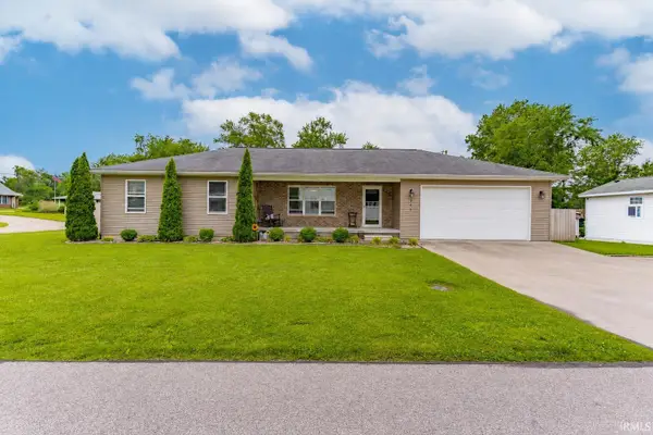 705 Brett Cabel Road, Washington, IN 47501