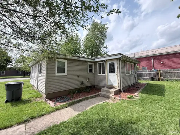 1422 S Tenth Street, Goshen, IN 46526