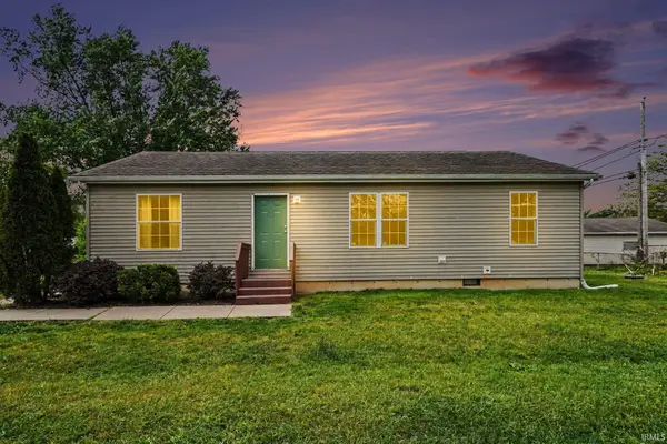 52869 Marks Street, South Bend, IN 46637